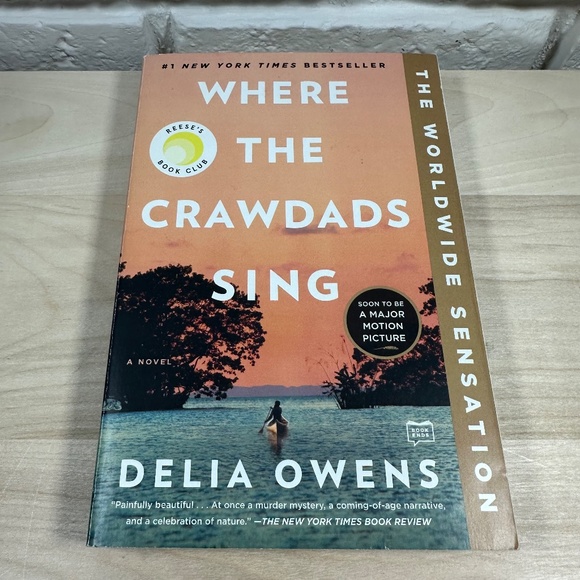 WHERE THE CRAWDADS SING Trade Paperback GUC Buy 1 for $12, 2 for $20, 3 for $24 - Picture 1 of 3